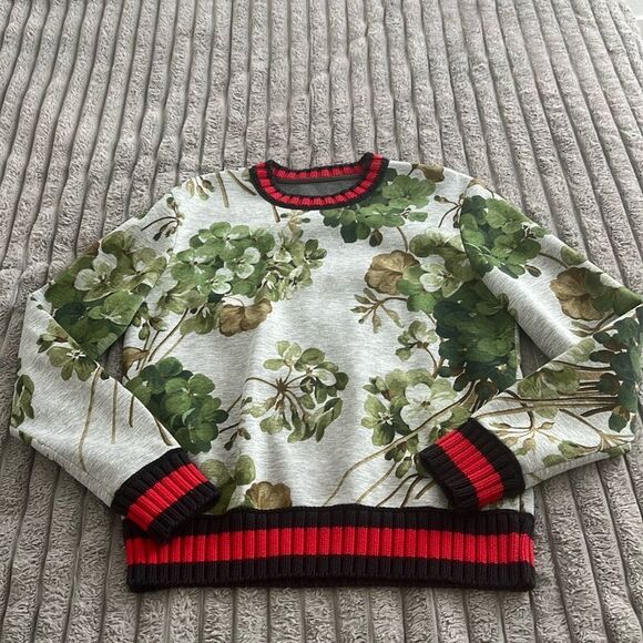 Gucci Other - Gucci Sweater
